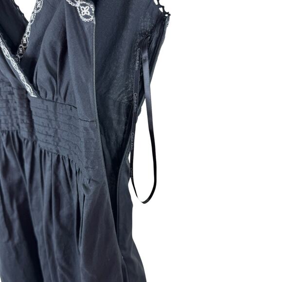Calvin Klein Black Silver Embroidered V-Neck Sleeveless Fit & Flare Dress Sz 2P - Picture 7 of 9